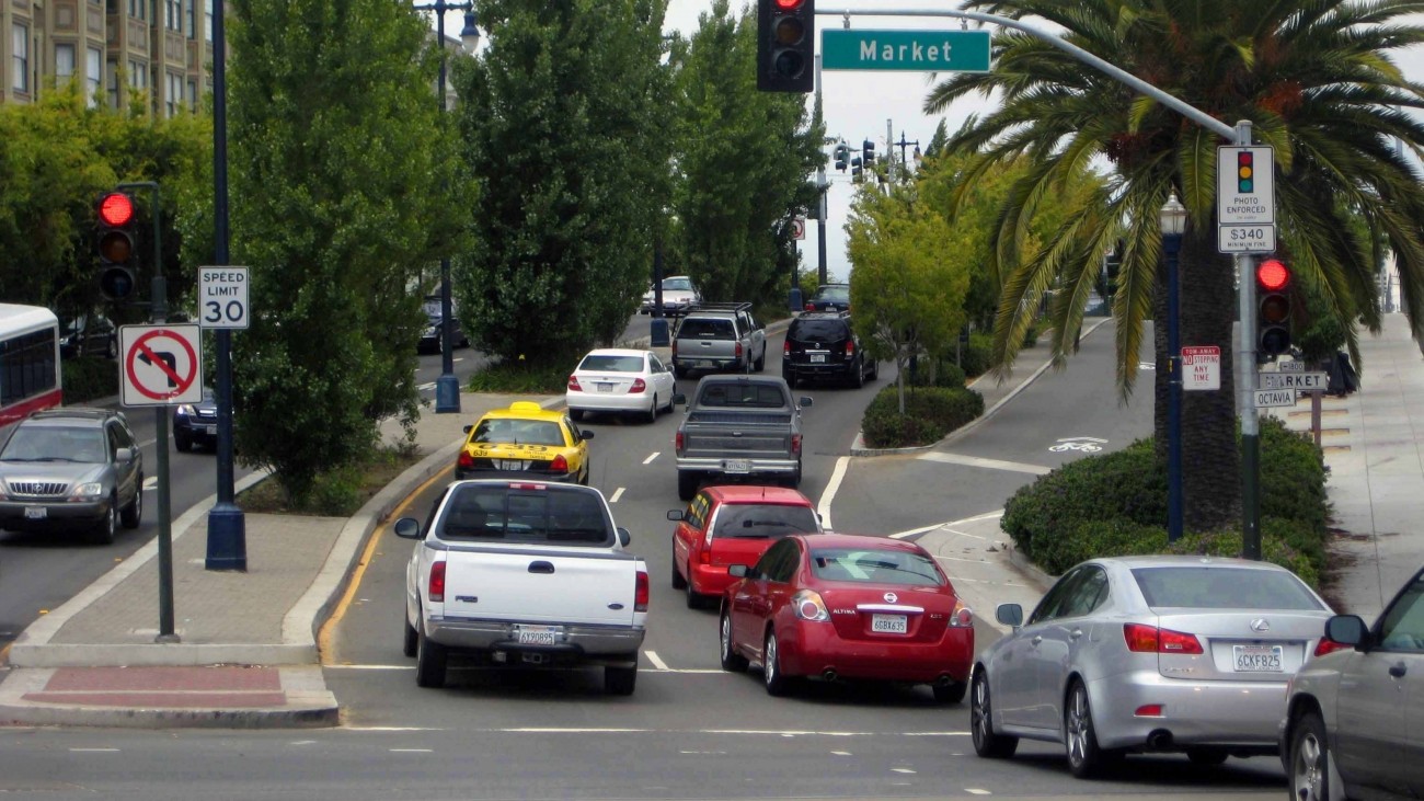 An image of cars at Octavia and Market