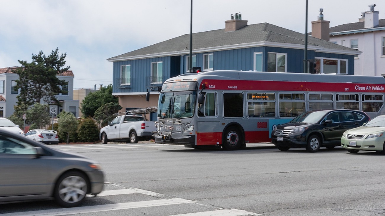 28R route on 19th Avenue