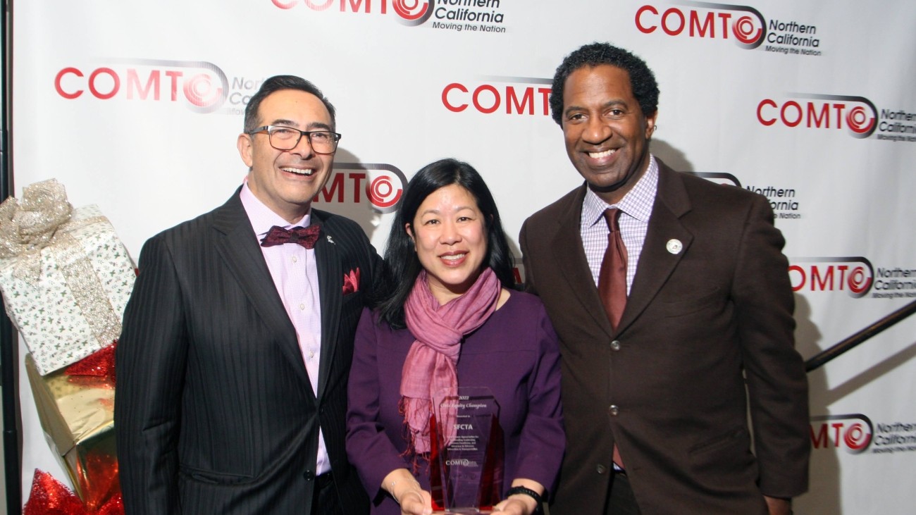 Tilly Chang, Carl Holmes and transit colleague at COMTO awards. 