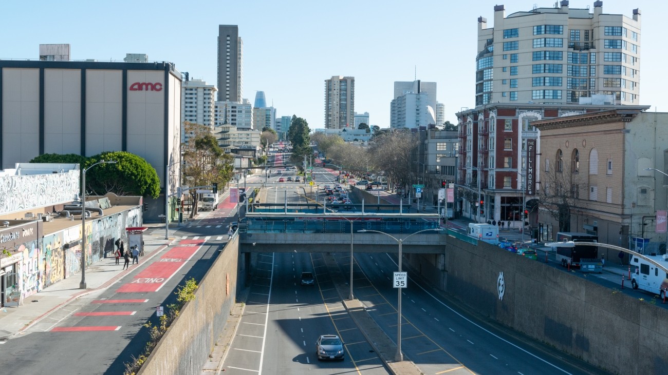 Overhead view of Geary, with Japantown and the Fillmore in view